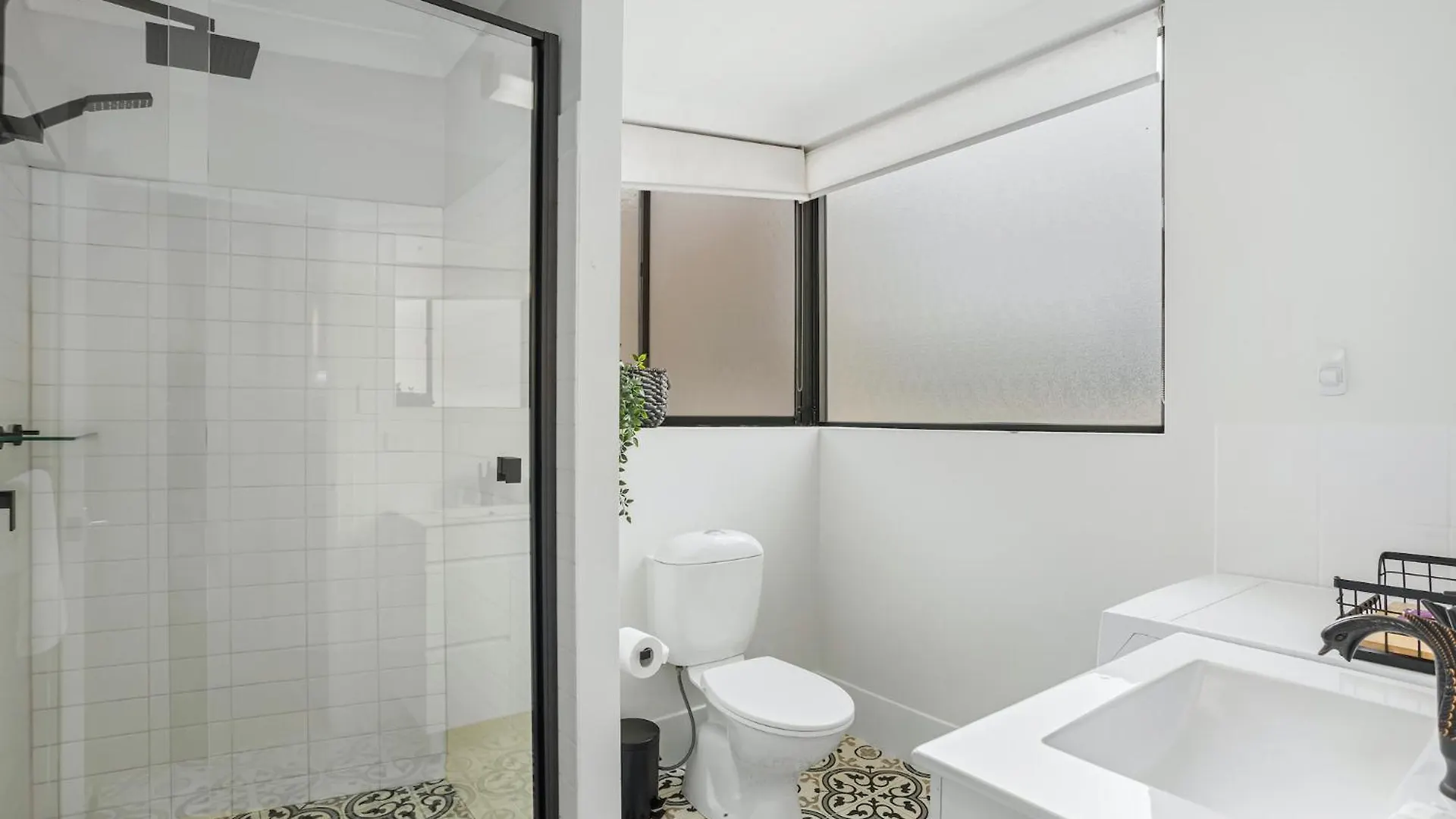 Stylish Riverside 1Bed/Studio With Rooftop Pool Brisbane